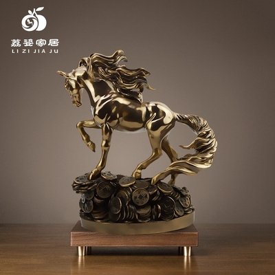 創(chuàng)新工藝，財(cái)富象征 鑄銅樹(shù)脂發(fā)財(cái)馬辦公室擺件